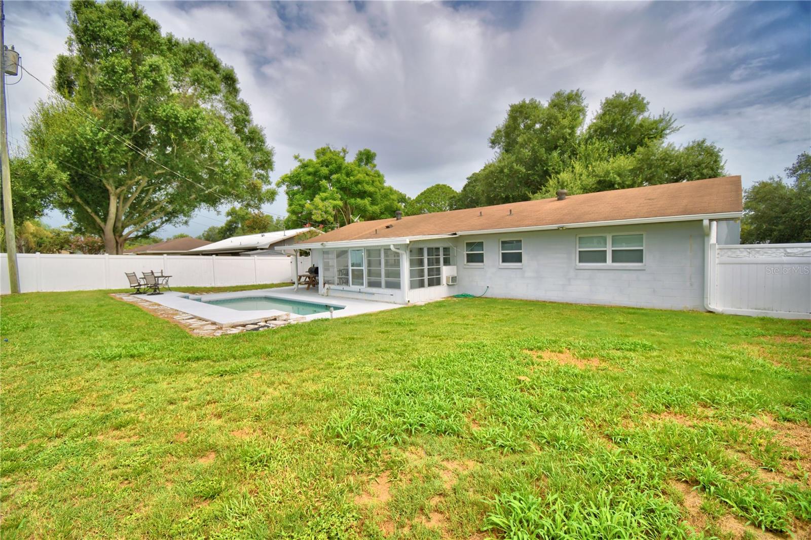 FLA HIGHLANDS CO SUB - Residential Lease