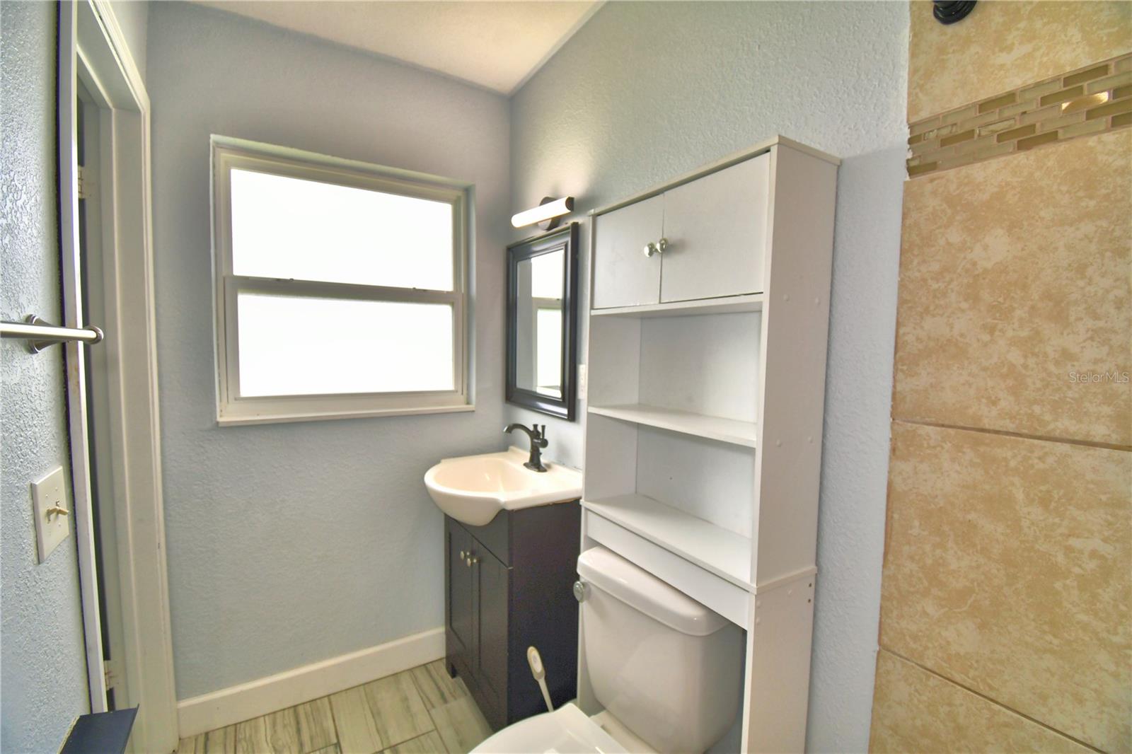 FLA HIGHLANDS CO SUB - Residential Lease