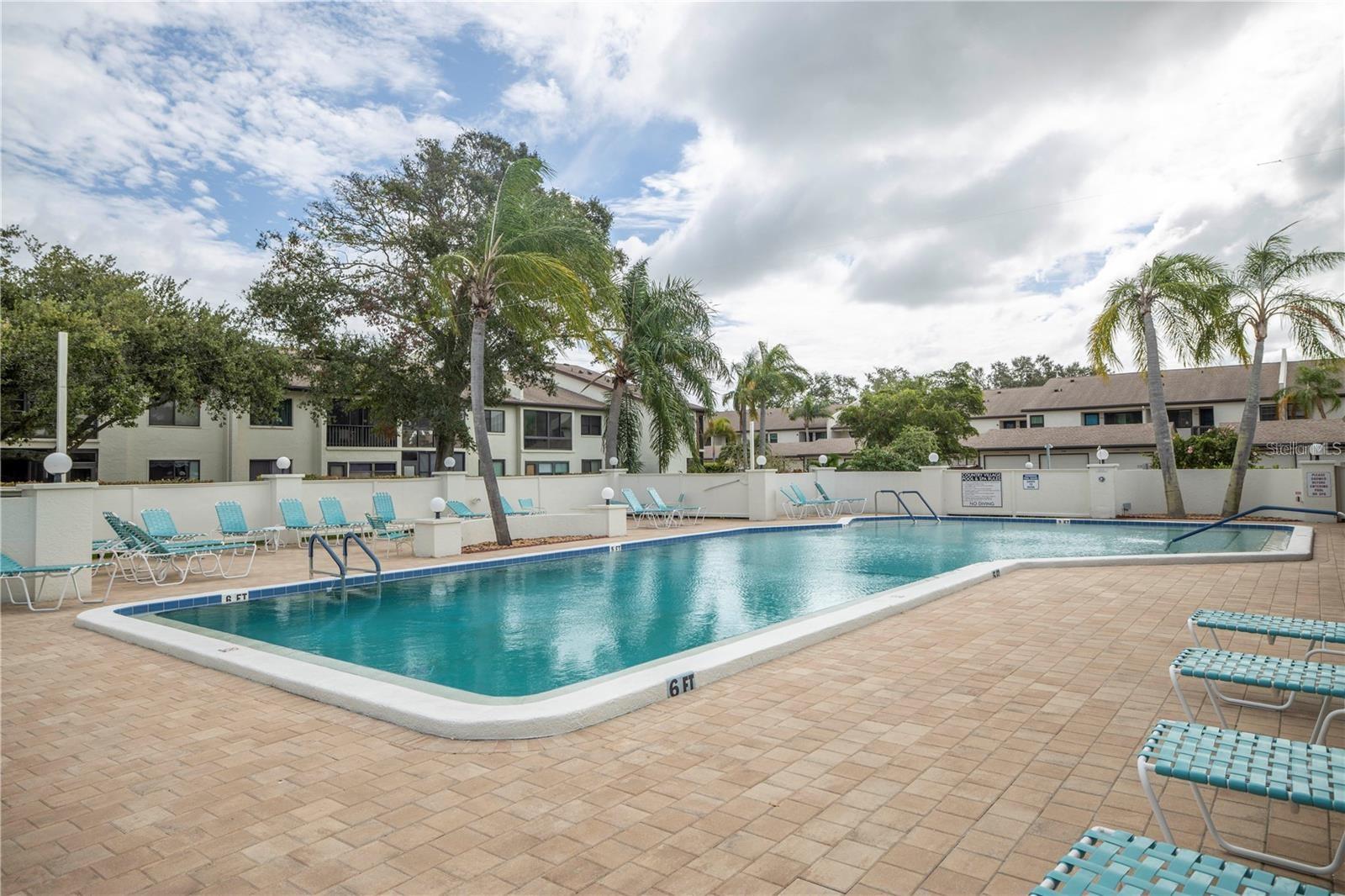 COUNTRY VILLAGE SEC 1 - Residential