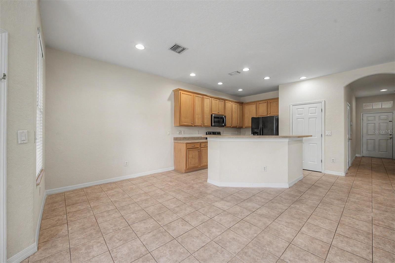 SEVEN OAKS - Residential