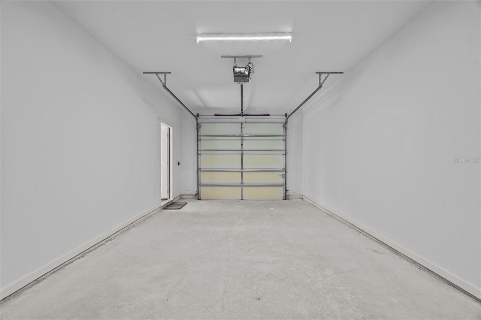 LUNARA APARTMENTS - Residential Lease