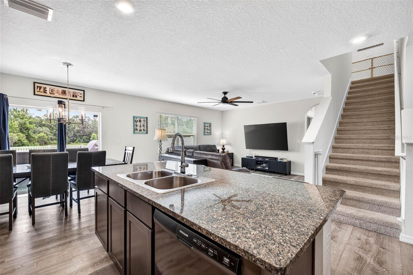 SILVERADO RANCH SUB - Residential