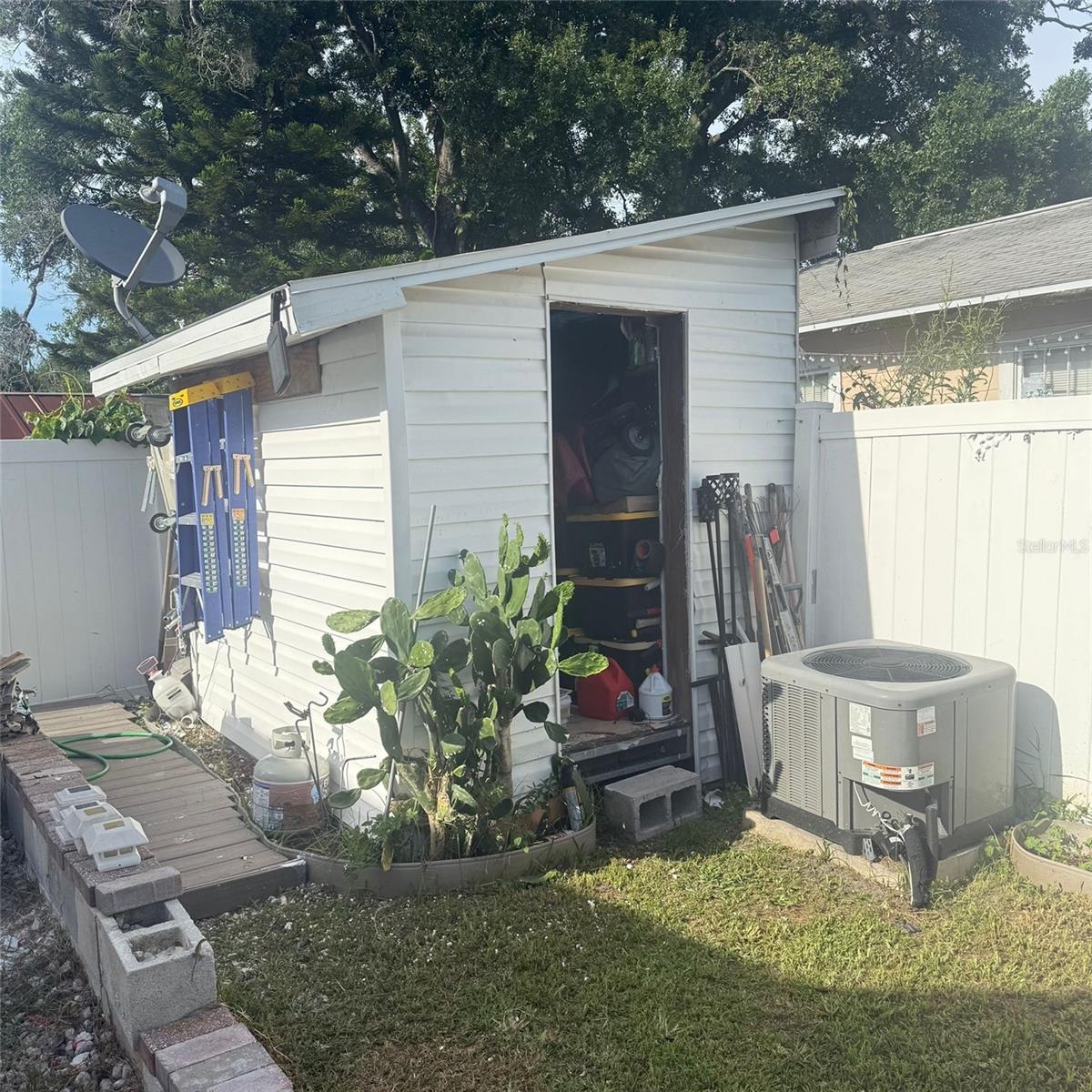 GIBSONTON ON THE BAY 4TH ADD - Residential