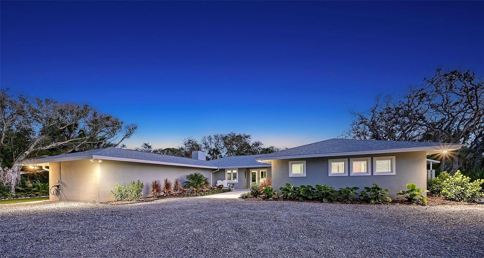 SIESTA PROPERTIES/THE SANDERLING - Residential