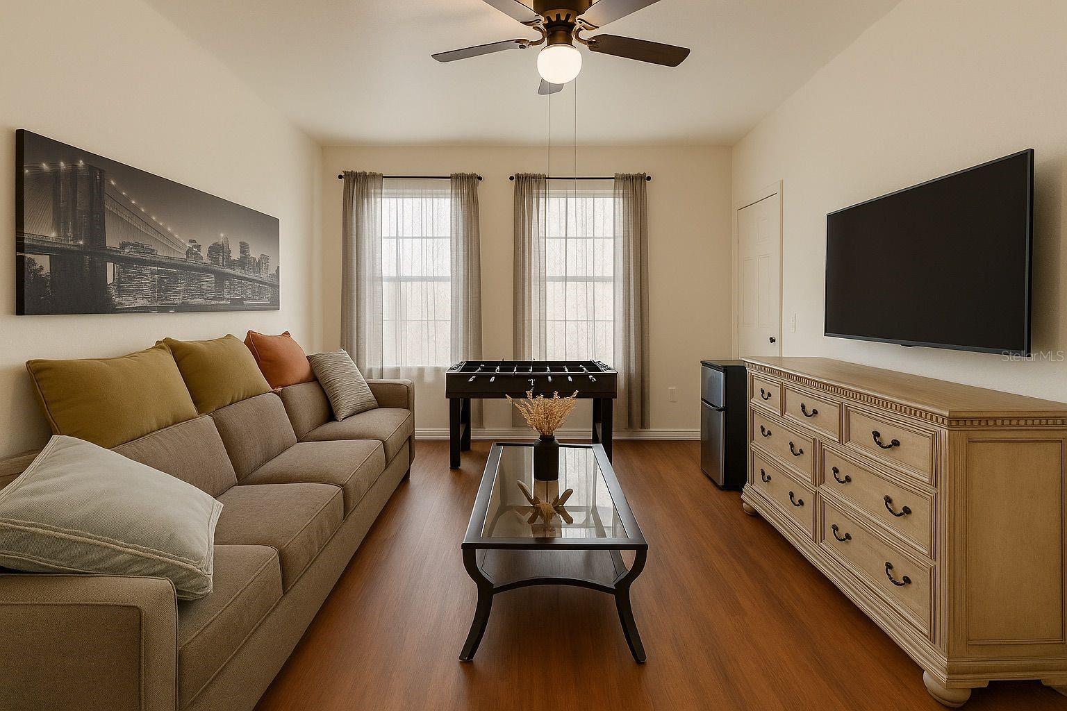 WINDWOOD BAY PH 01 - Residential Lease