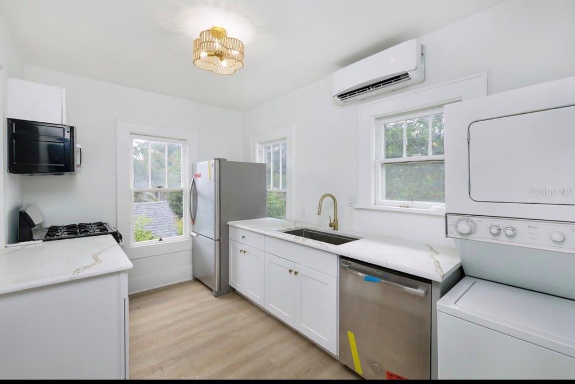 BOONES REV SUB - Residential Lease