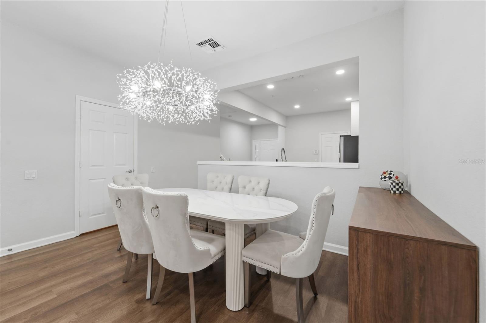 VISTAS/PHILLIPS COMMONS - Residential