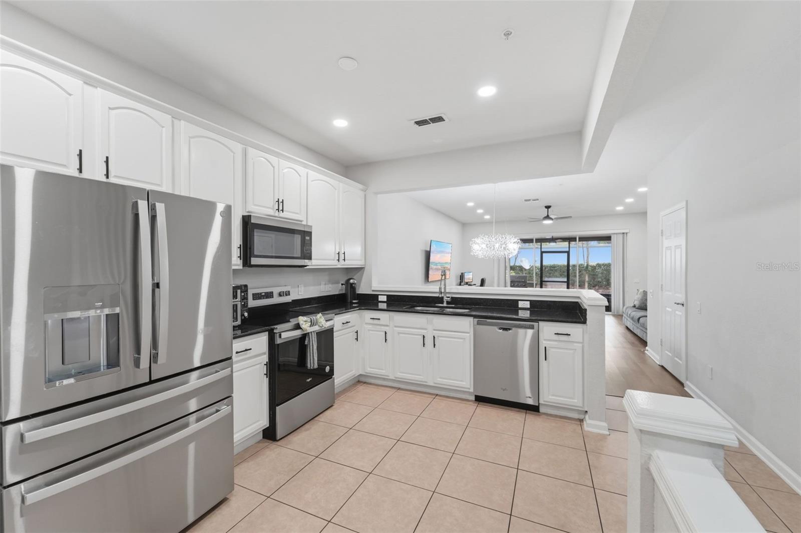 VISTAS/PHILLIPS COMMONS - Residential