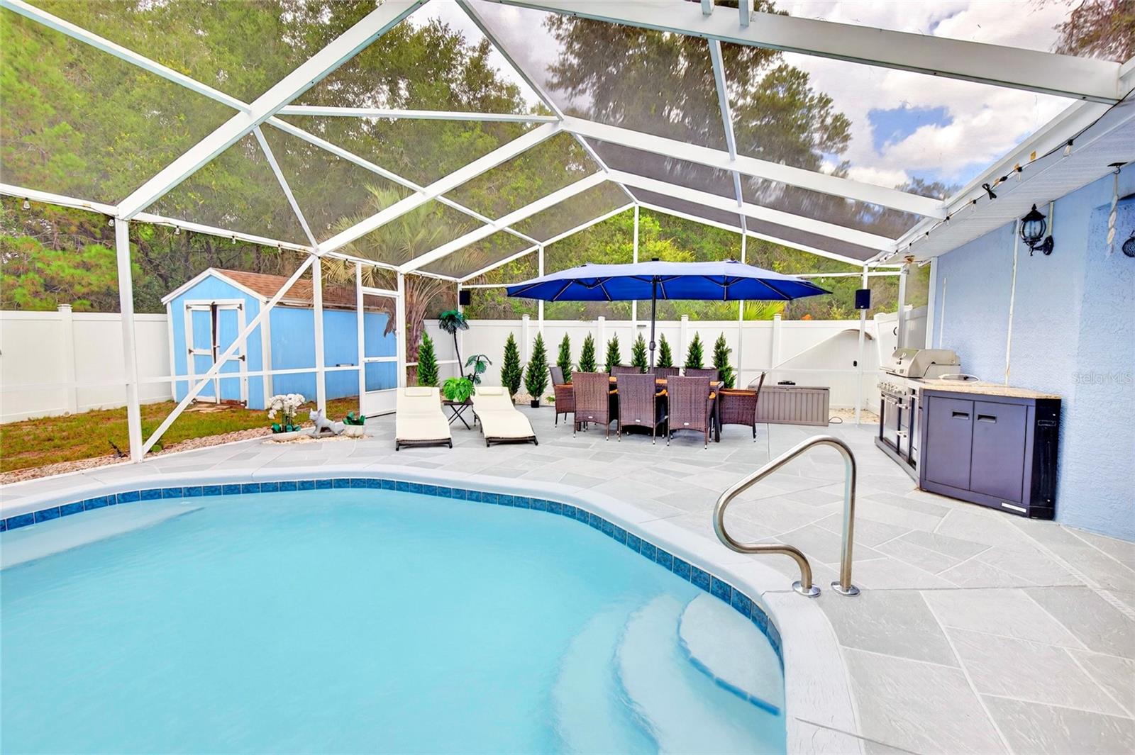MARION OAKS - Residential