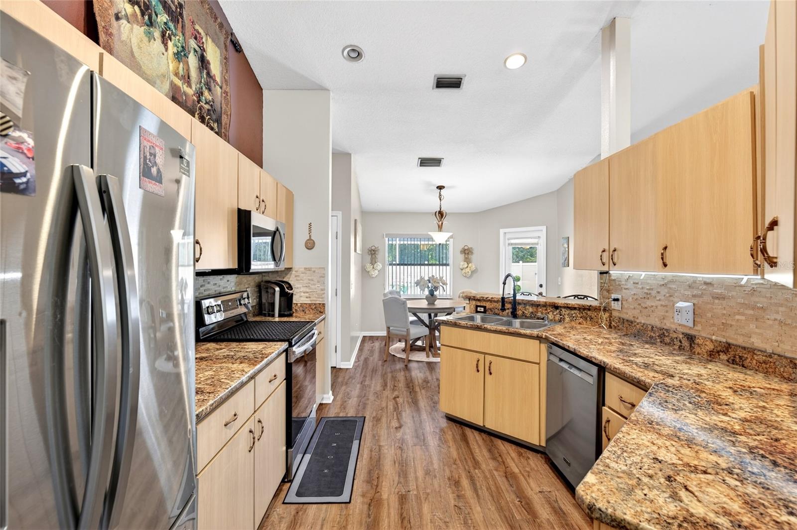 MARION OAKS - Residential