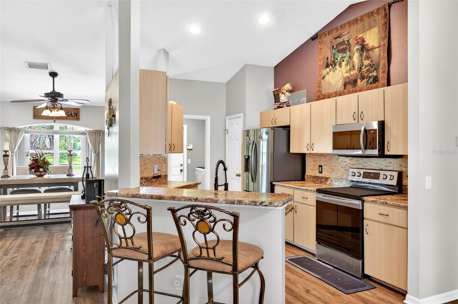 MARION OAKS - Residential
