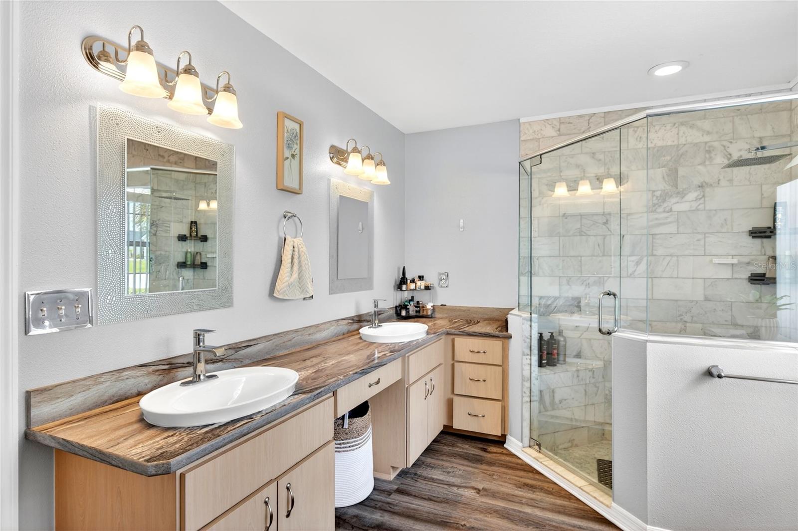 MARION OAKS - Residential