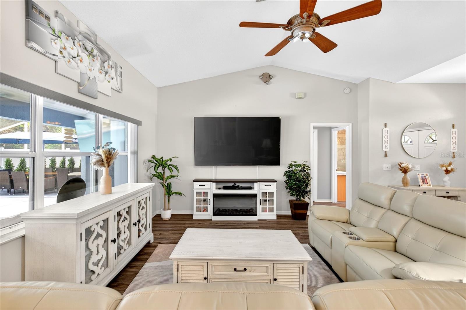 MARION OAKS - Residential