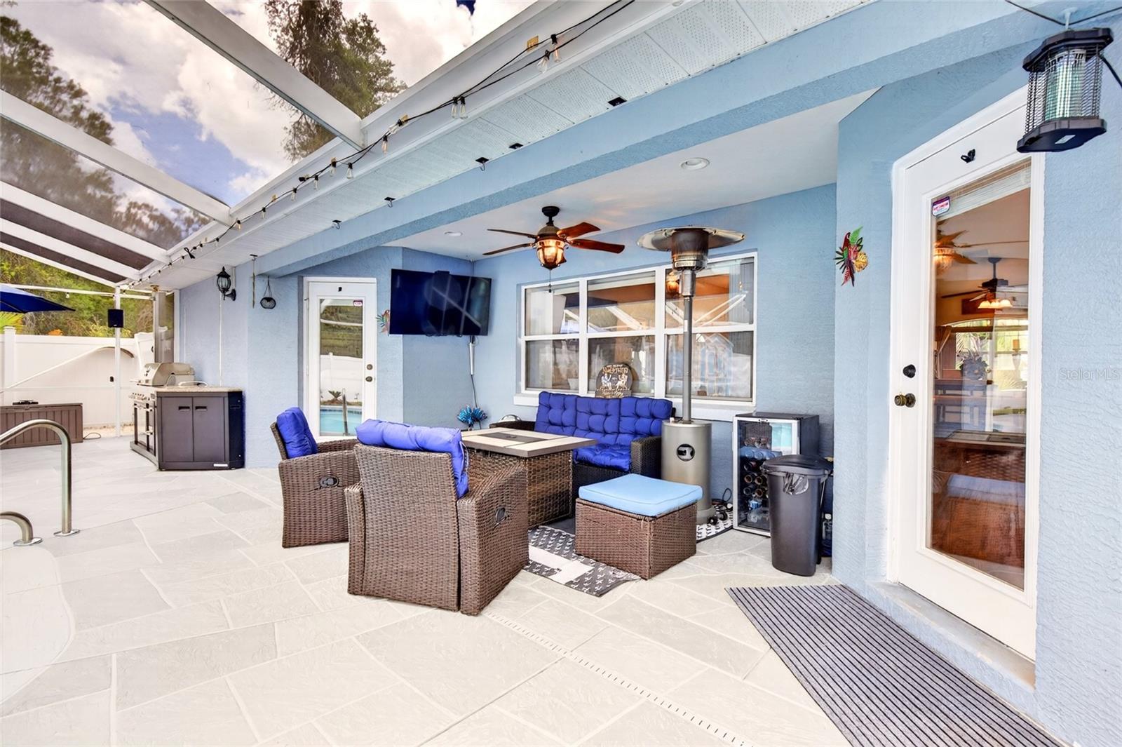 MARION OAKS - Residential