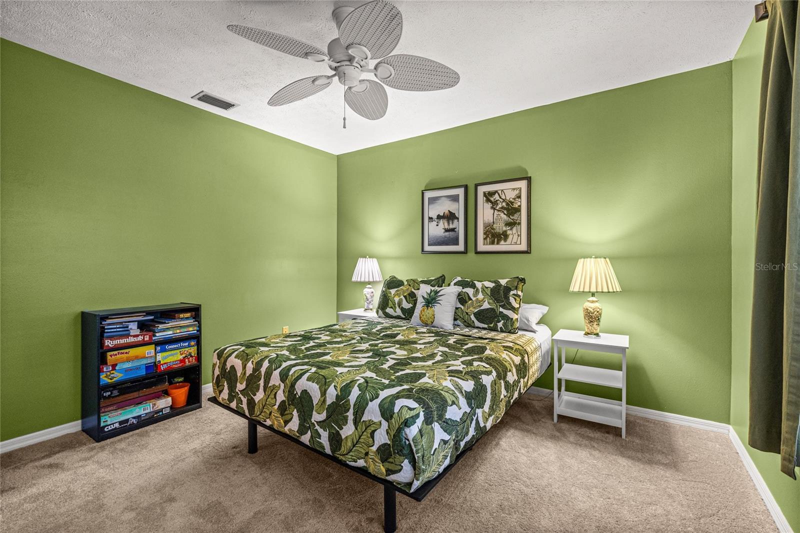 PELICAN COVE UNREC CONDO - Residential