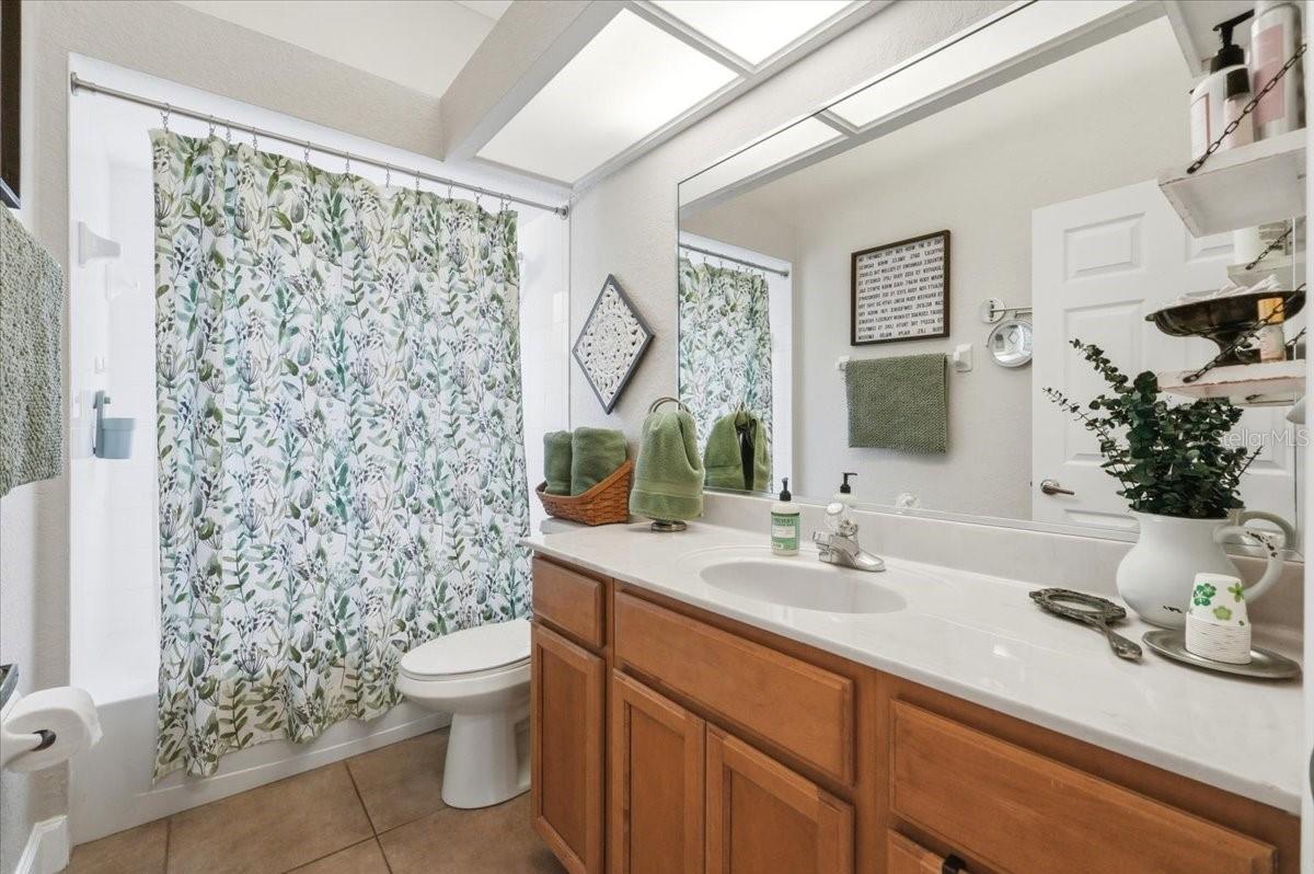 HARTFORD ESTATES - Residential