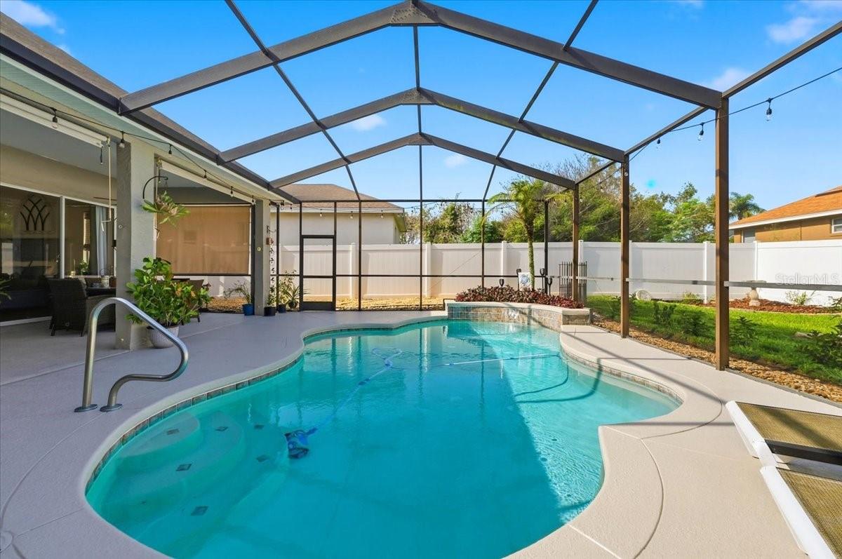 HARTFORD ESTATES - Residential