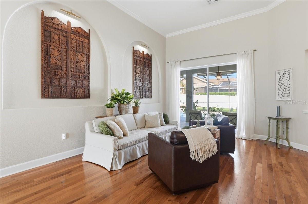HARTFORD ESTATES - Residential