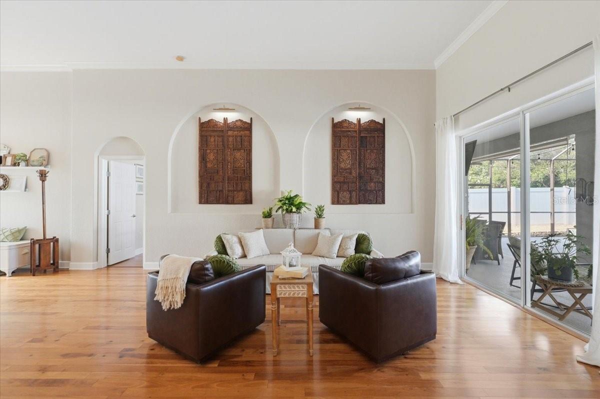 HARTFORD ESTATES - Residential
