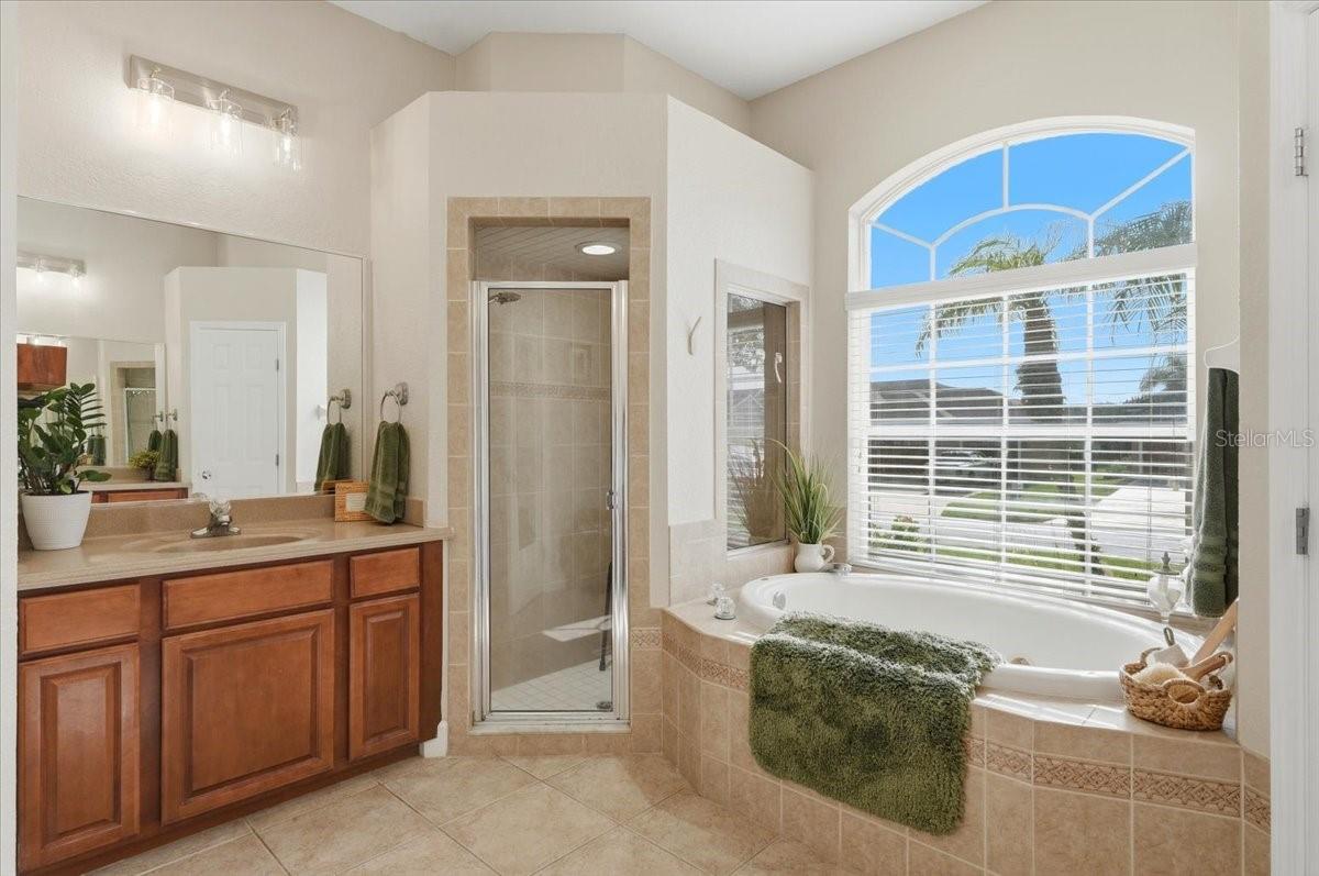 HARTFORD ESTATES - Residential