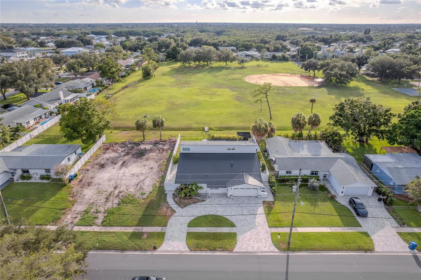 SHORE ACRES DENVER ST REP BAYOU GRANDE SEC - Residential