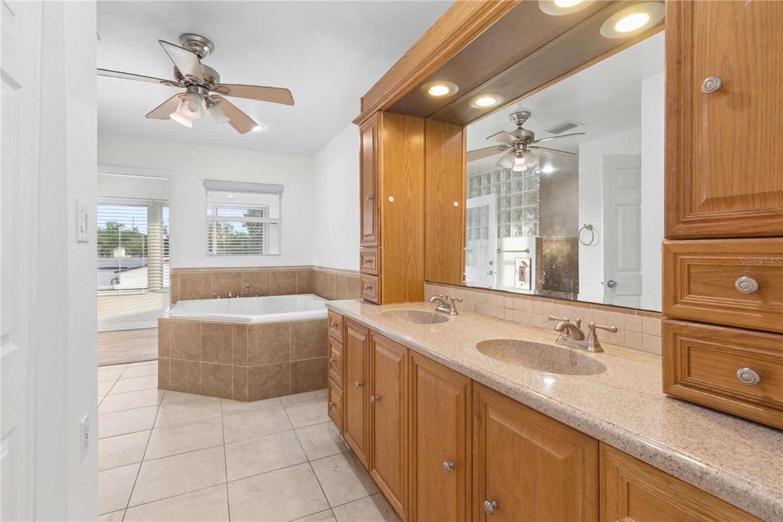 SHORE ACRES DENVER ST REP BAYOU GRANDE SEC - Residential