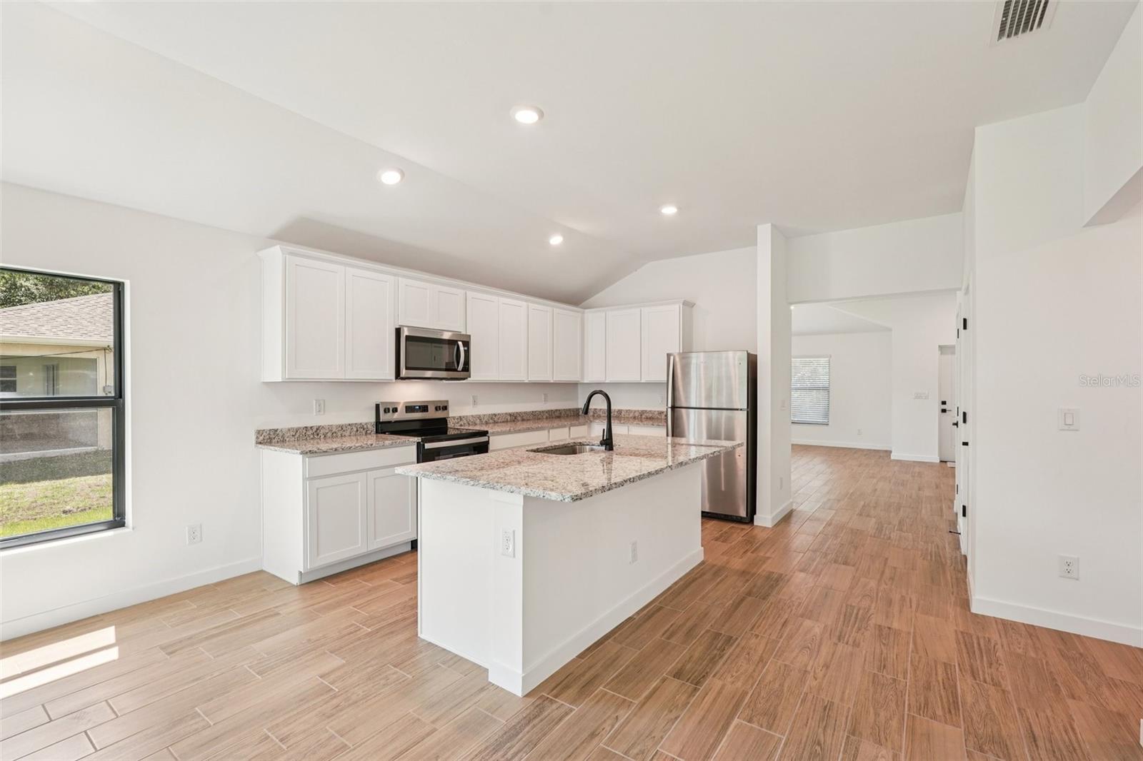 1527-PORT CHARLOTTE SUB 09 - Residential