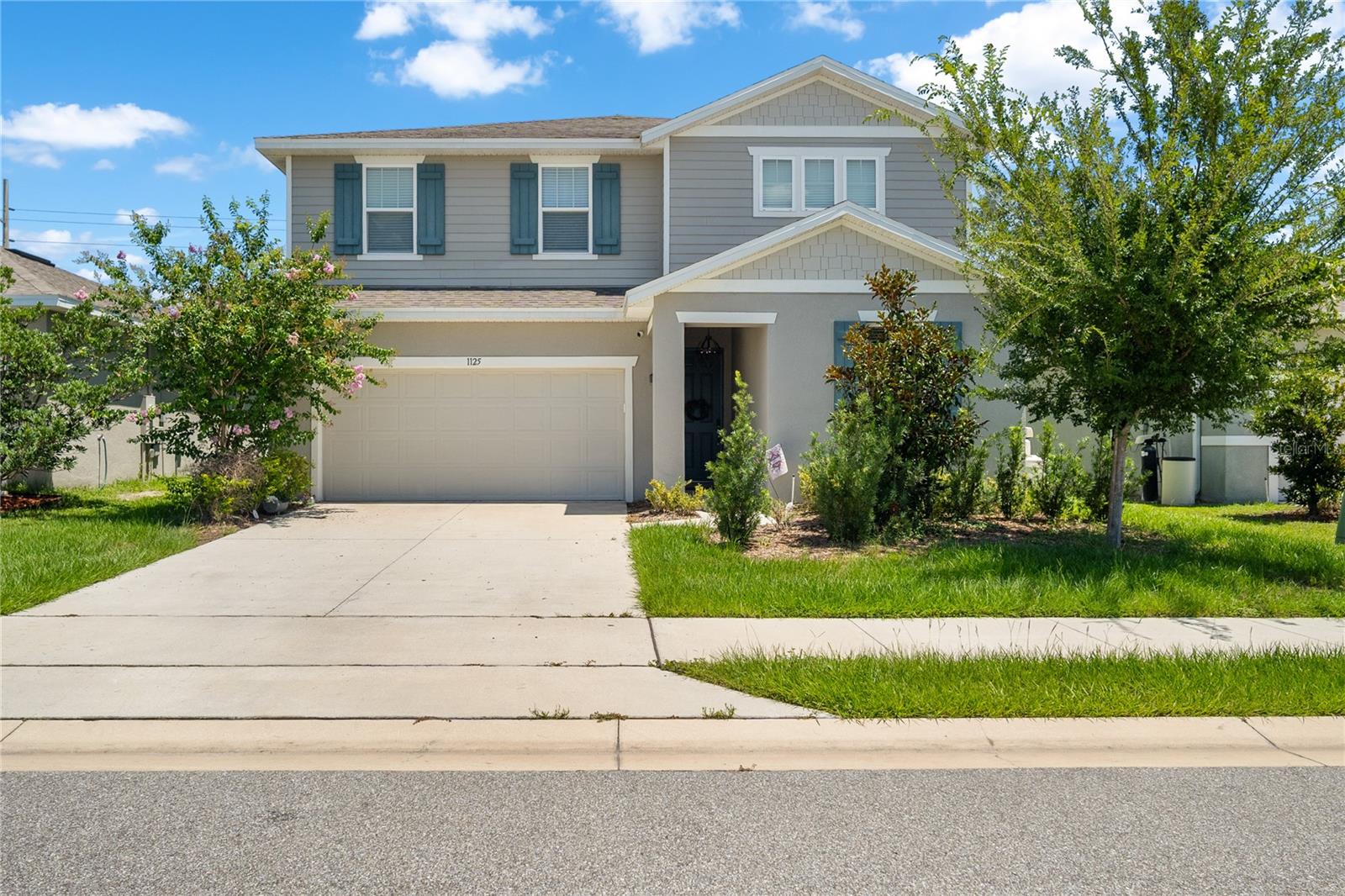 SEASONS/MATTIE POINTE - Residential
