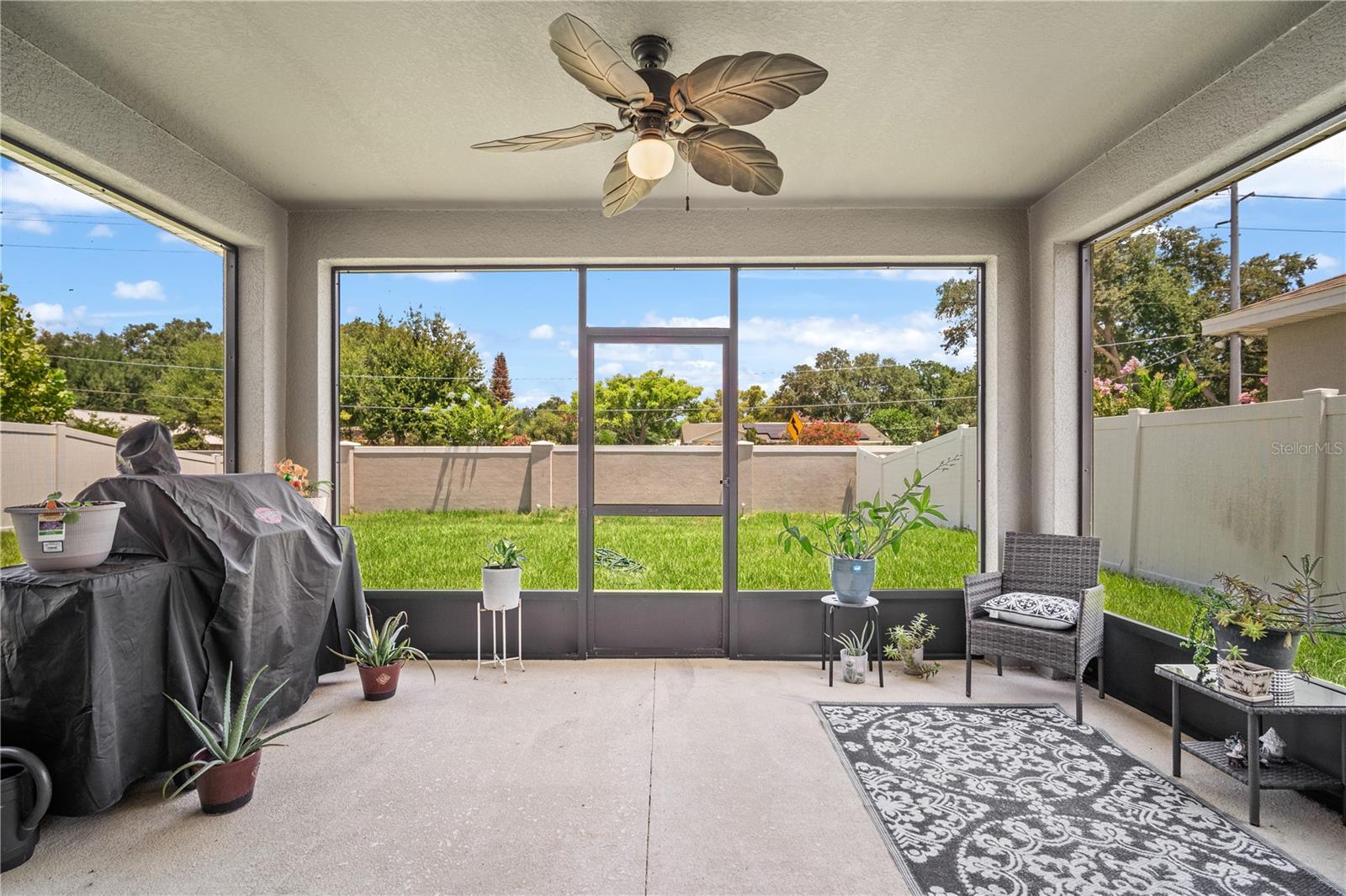 SEASONS/MATTIE POINTE - Residential
