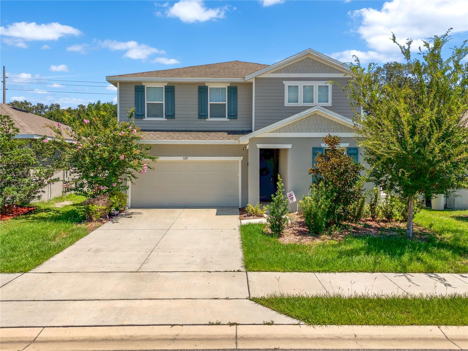 SEASONS/MATTIE POINTE - Residential
