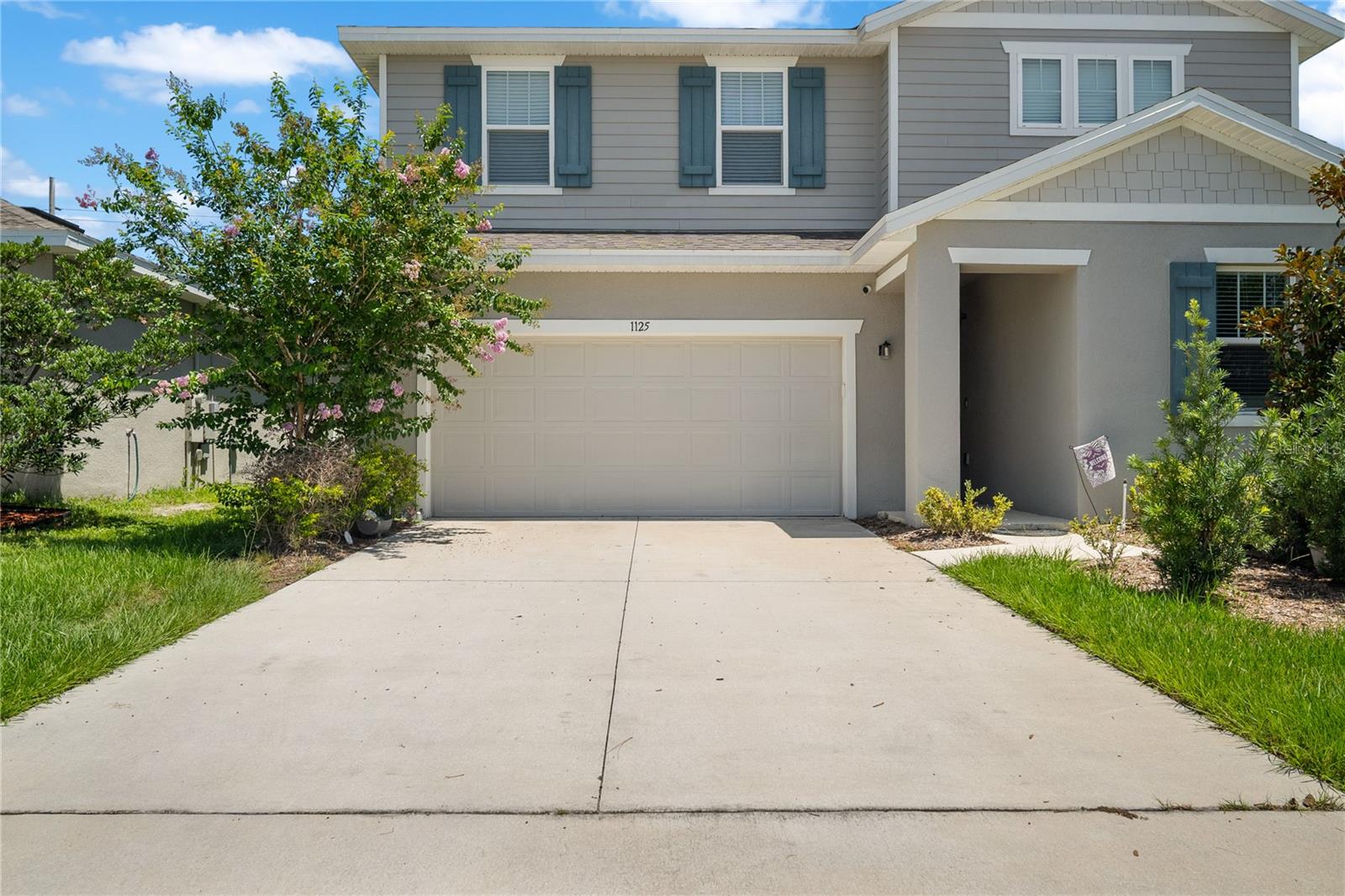 SEASONS/MATTIE POINTE - Residential