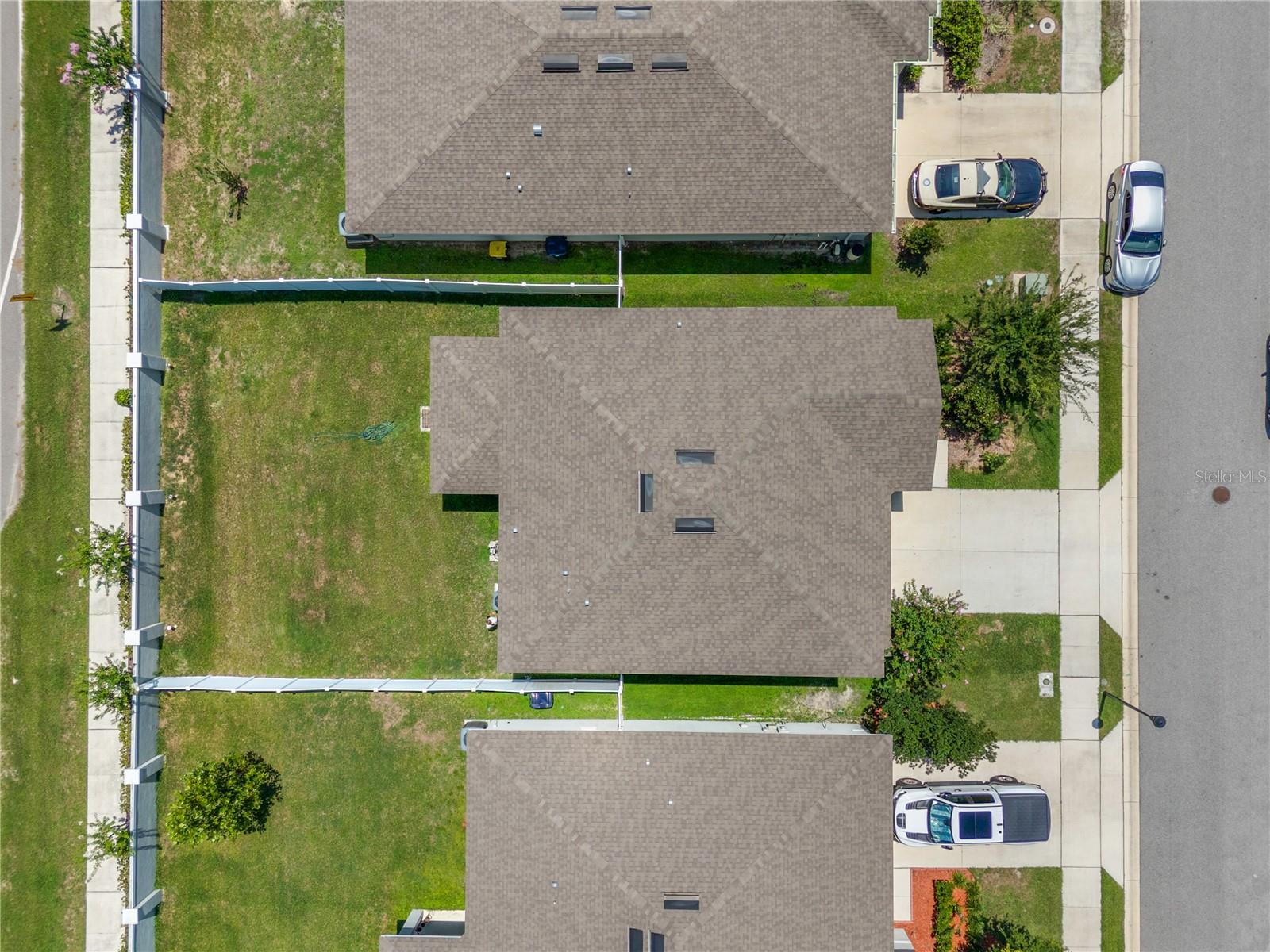 SEASONS/MATTIE POINTE - Residential