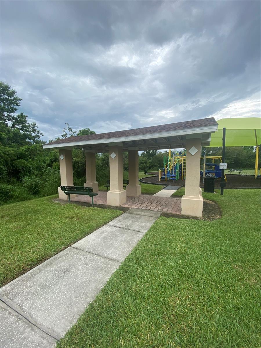 TIMBER POINTE-PH 01 - Residential Lease