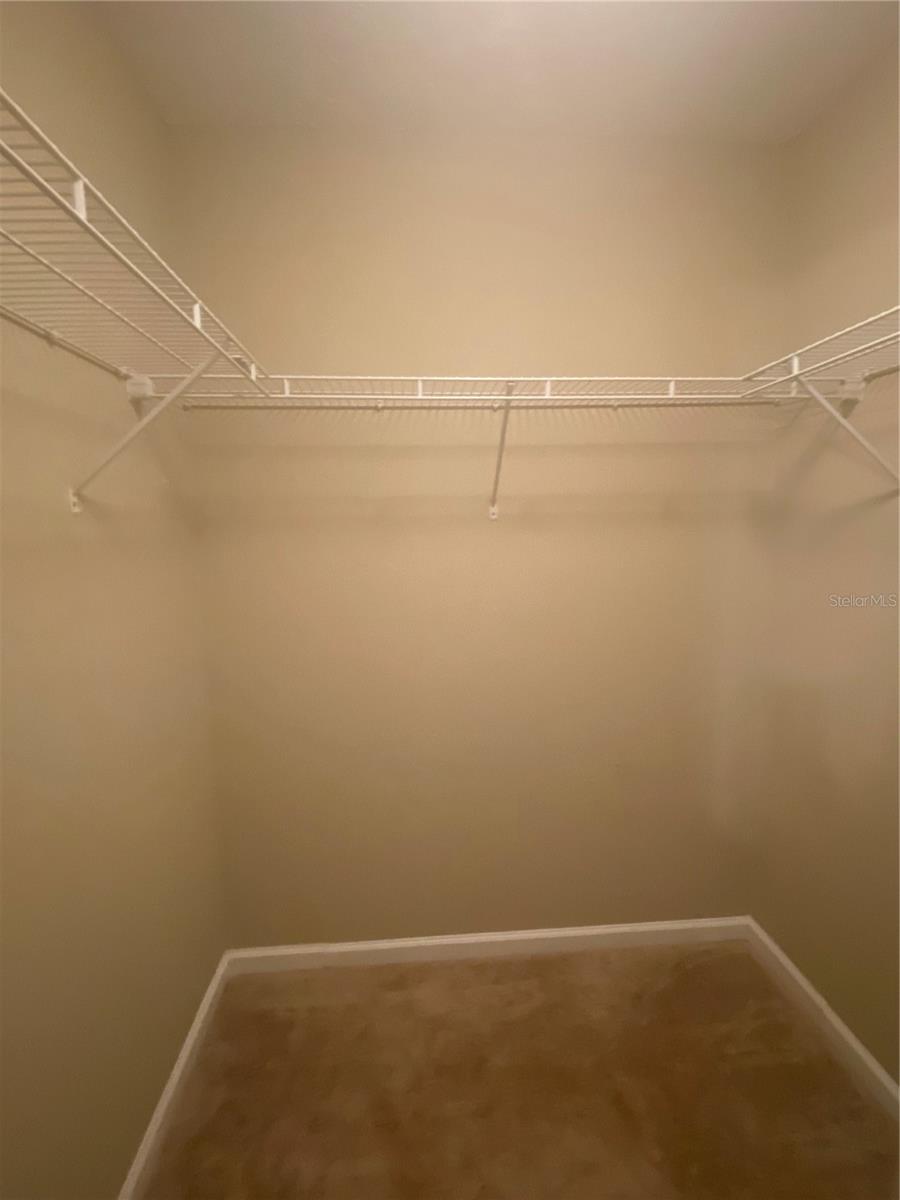 TIMBER POINTE-PH 01 - Residential Lease