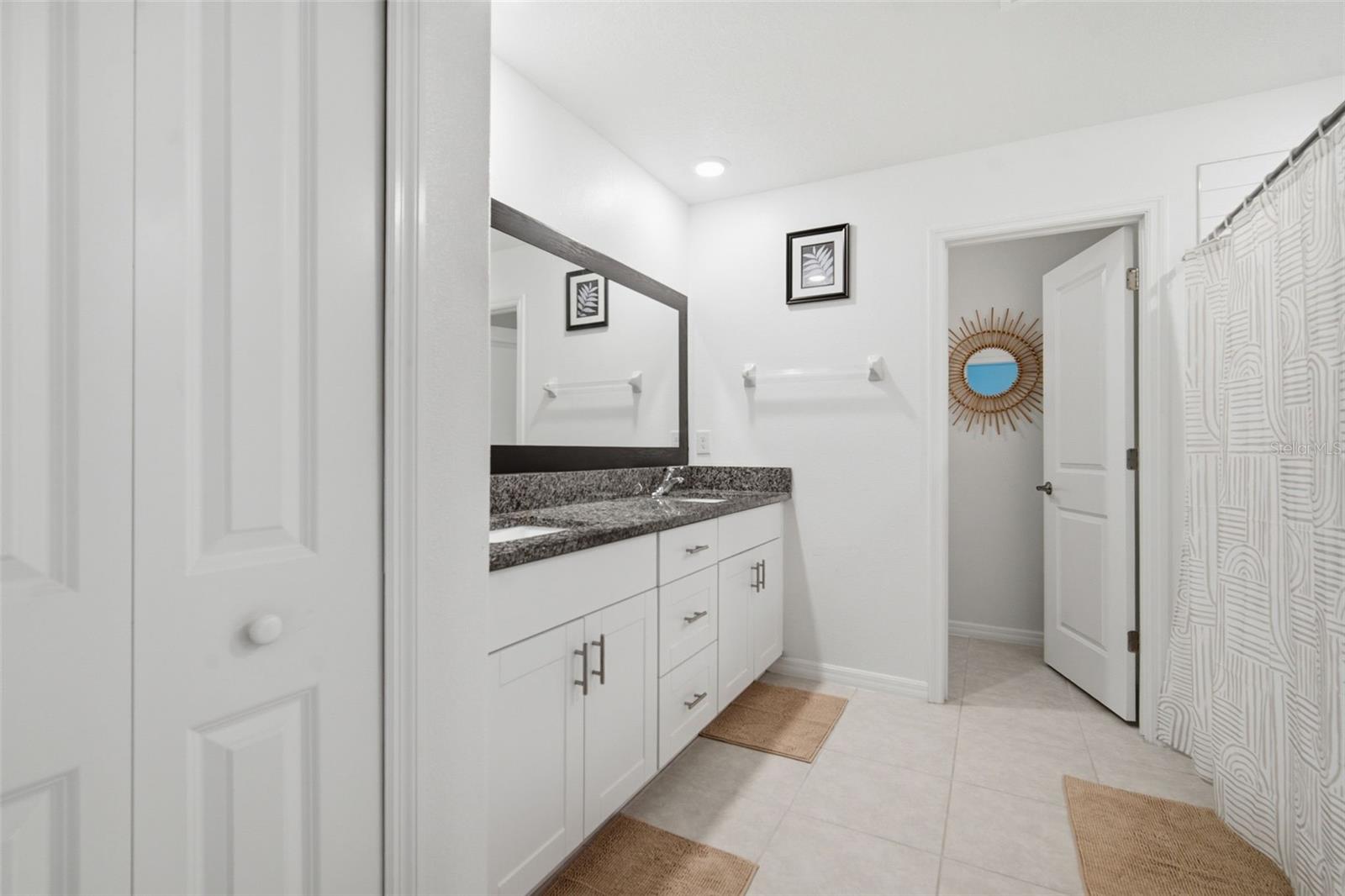 ABBOTT SQUARE PH 1A - Residential