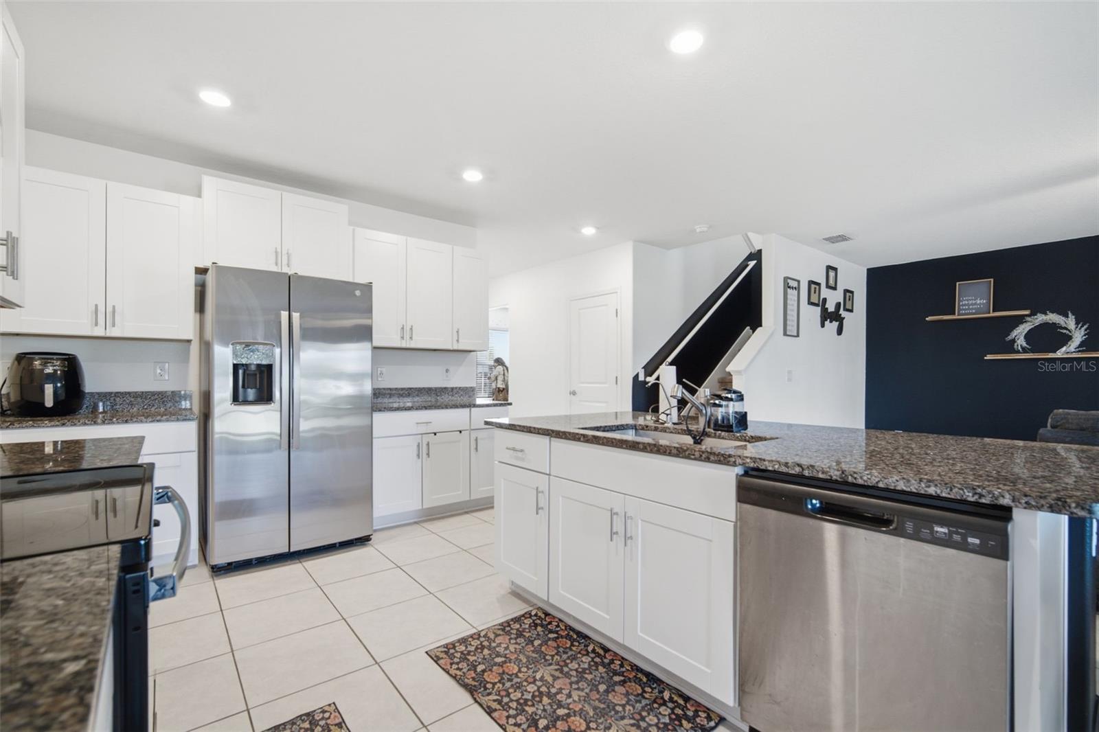 ABBOTT SQUARE PH 1A - Residential