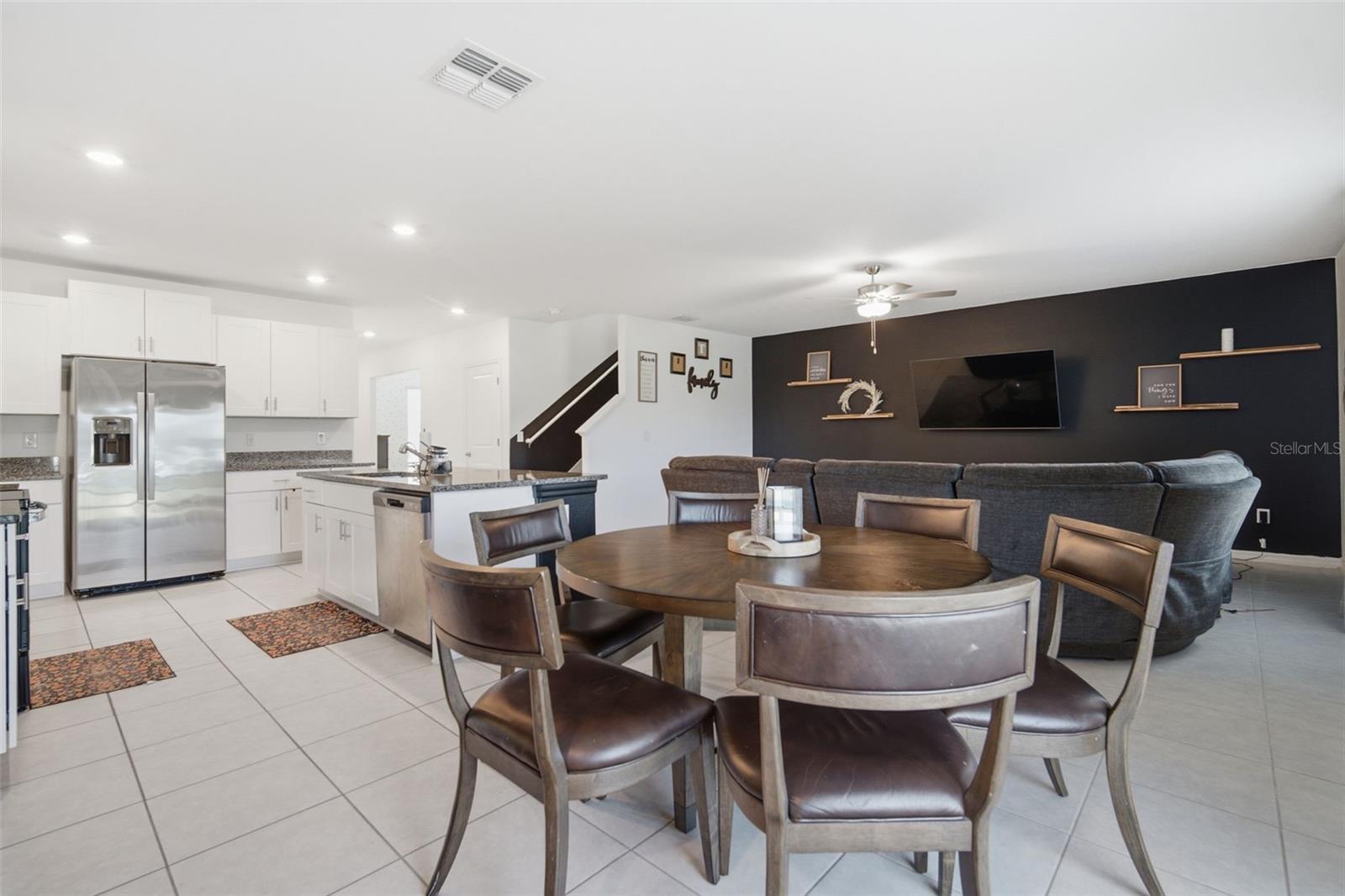 ABBOTT SQUARE PH 1A - Residential