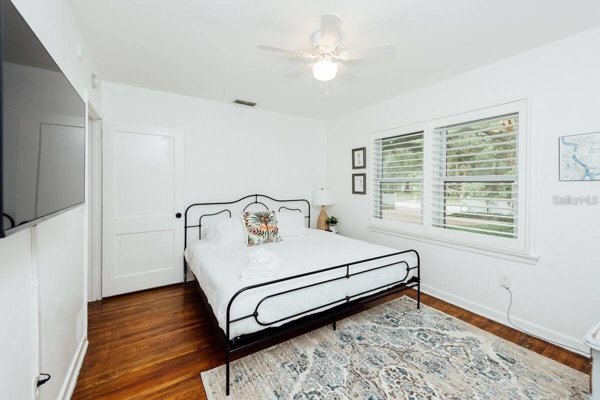 BARR CITY - Residential Lease