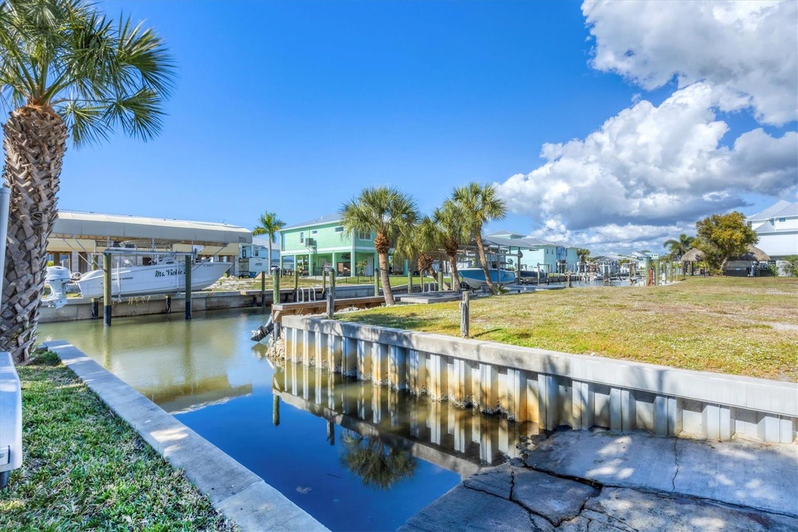 PALM POINT - Land