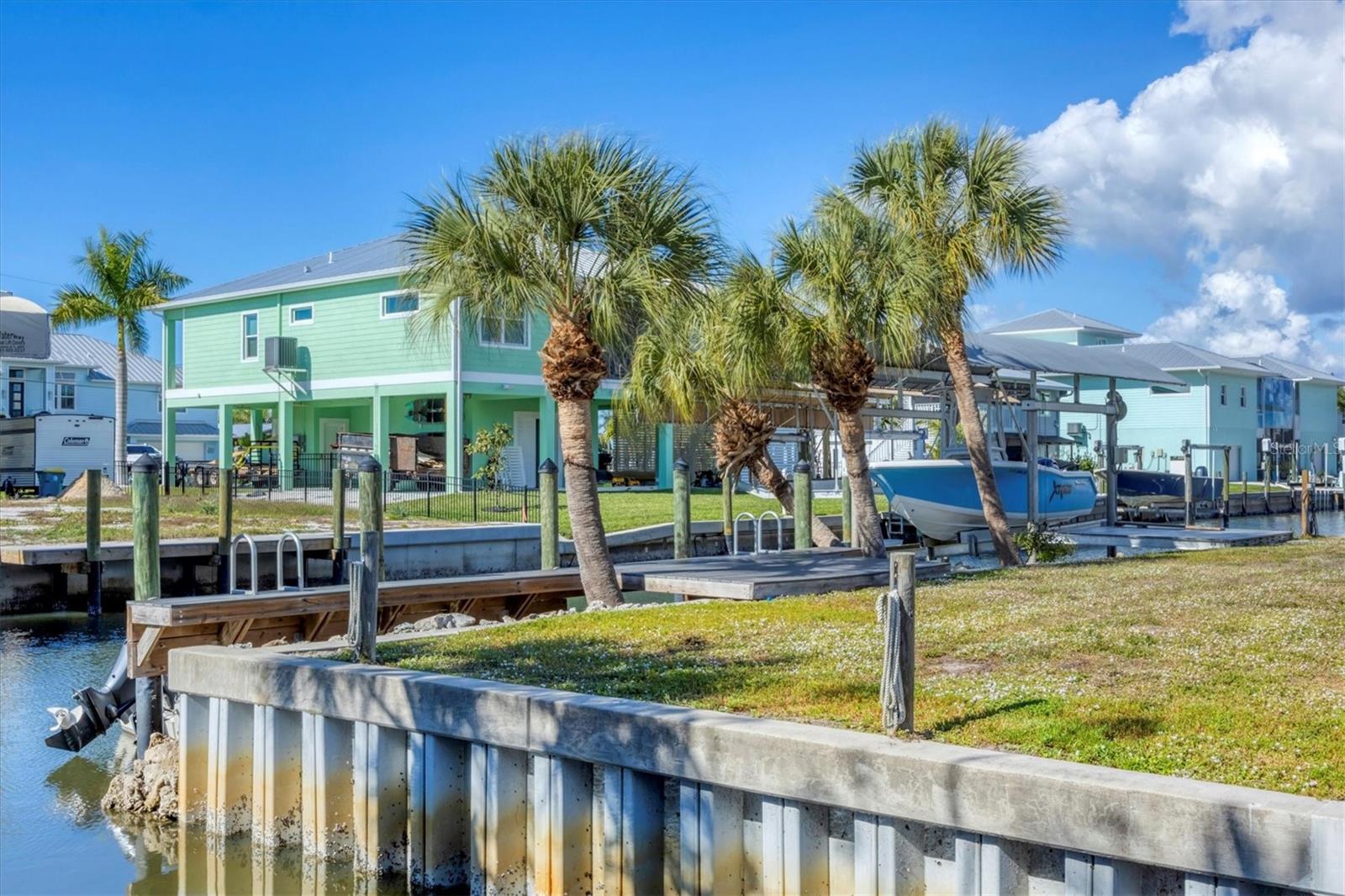 PALM POINT - Land