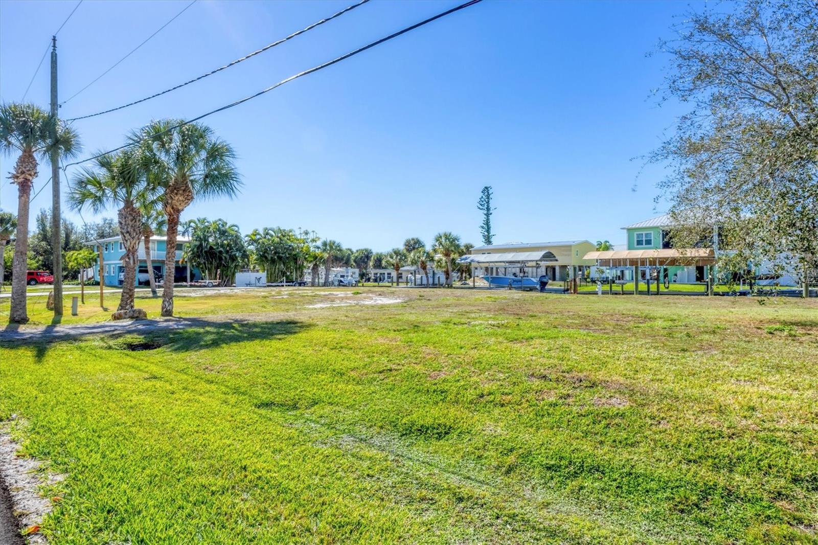 PALM POINT - Land
