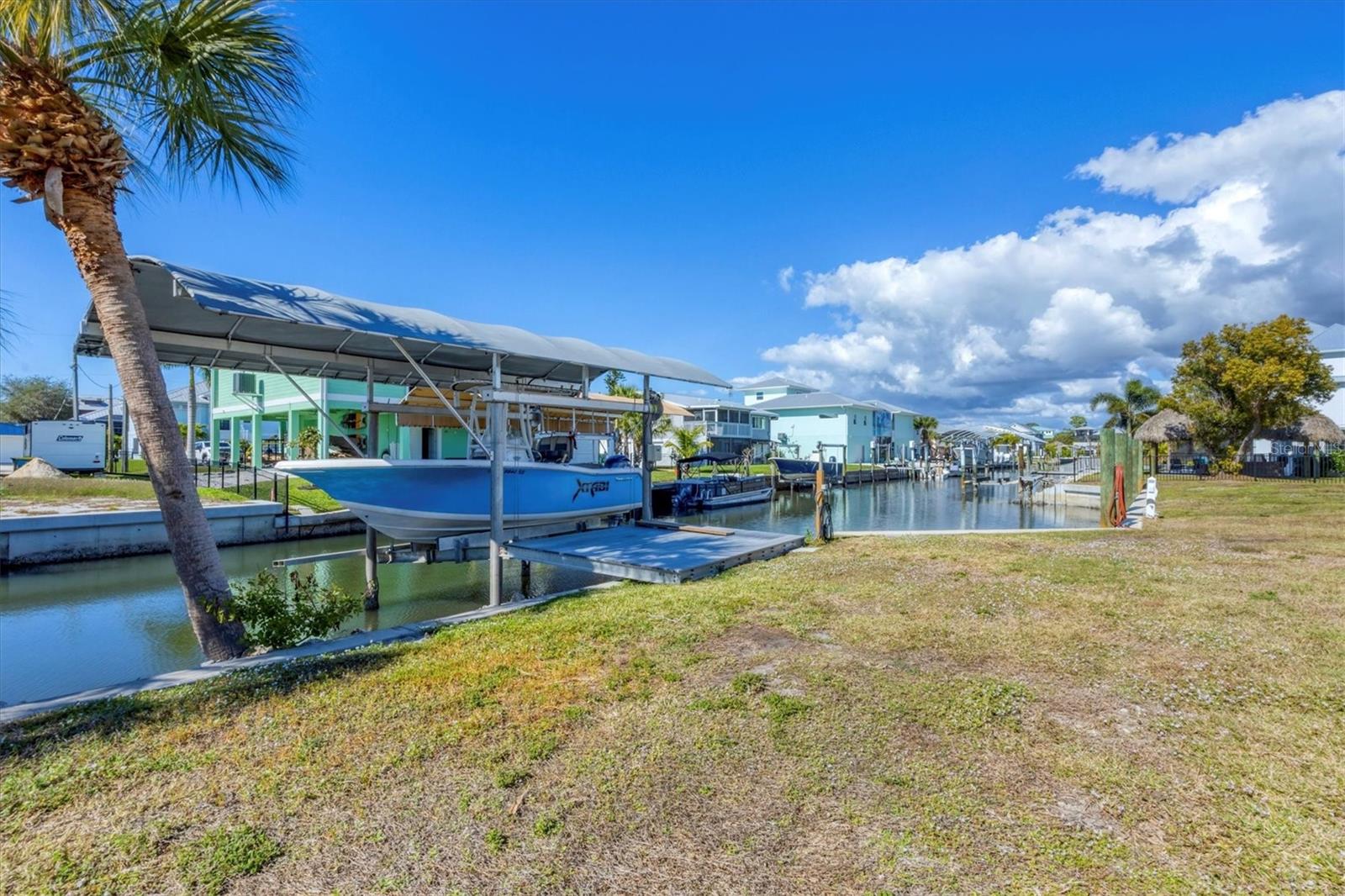 PALM POINT - Land
