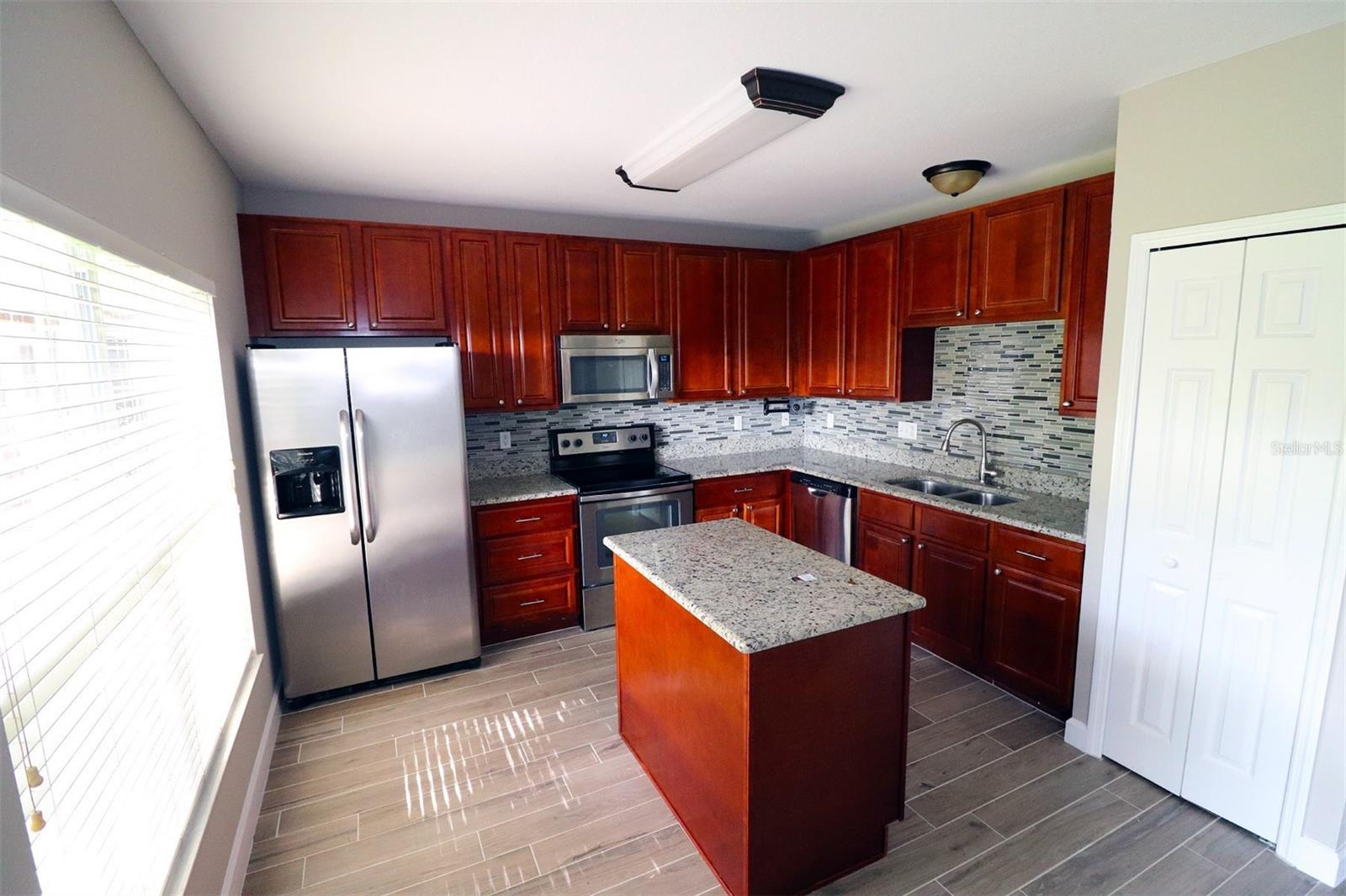STONEYBROOK - Residential Lease