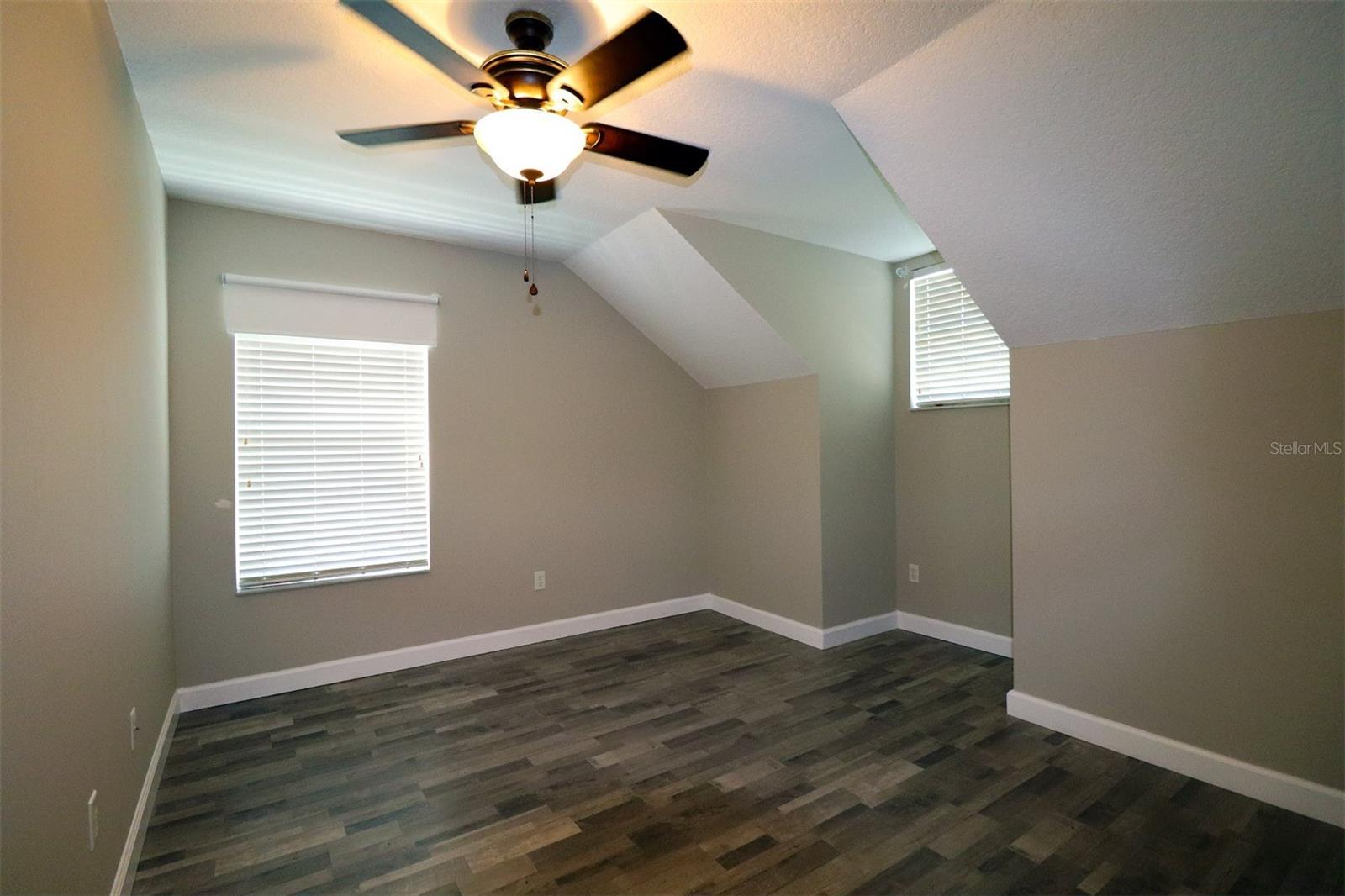 STONEYBROOK - Residential Lease