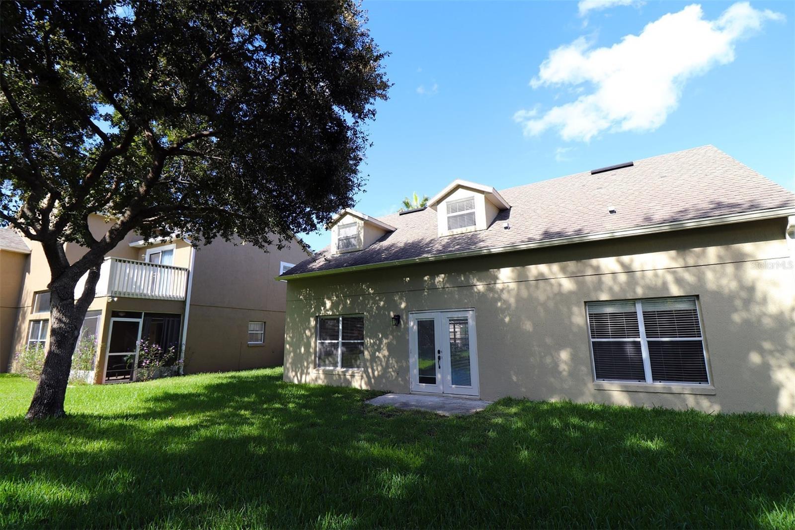 STONEYBROOK - Residential Lease