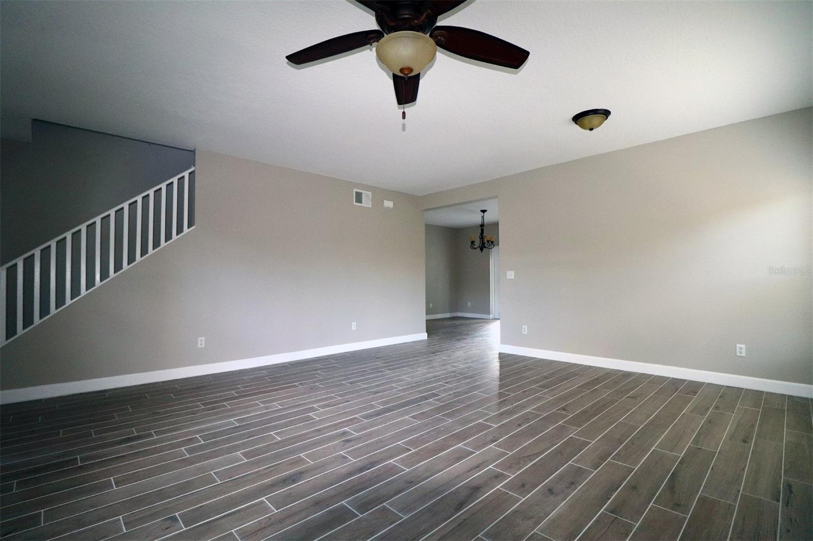 STONEYBROOK - Residential Lease