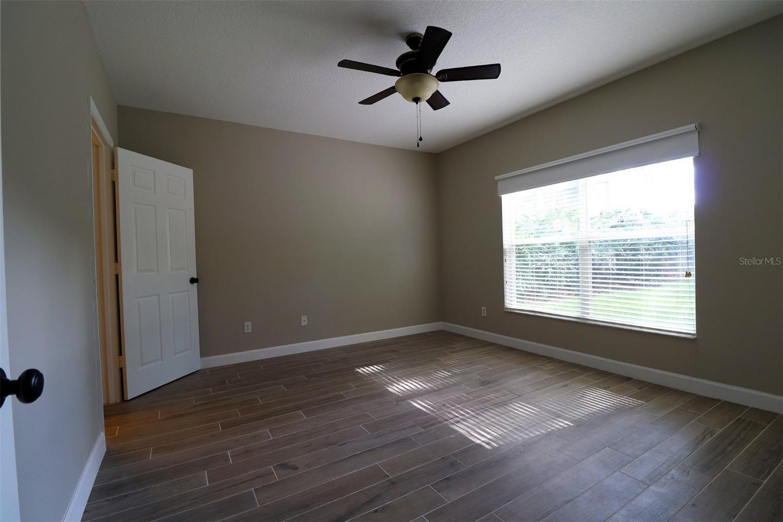 STONEYBROOK - Residential Lease
