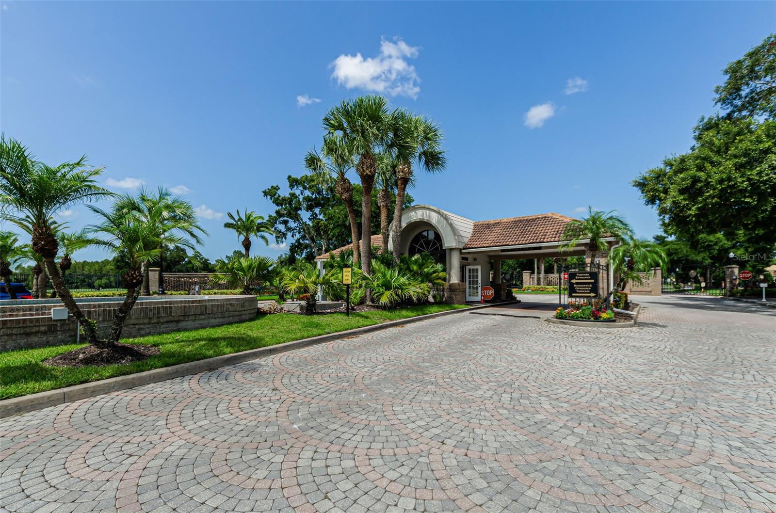 CRESCENT OAKS COUNTRY CLUB 2 - Residential