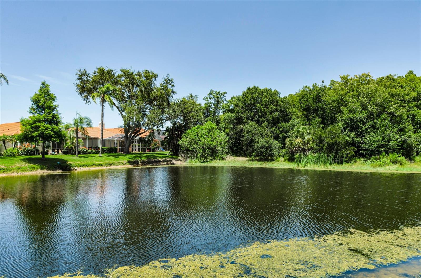 CRESCENT OAKS COUNTRY CLUB 2 - Residential