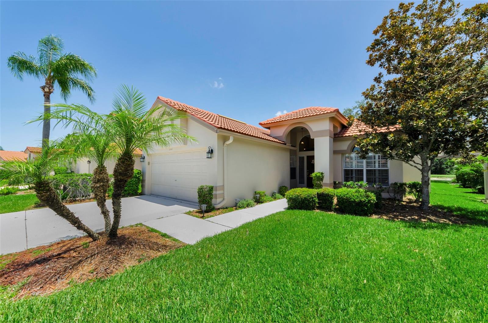 CRESCENT OAKS COUNTRY CLUB 2 - Residential